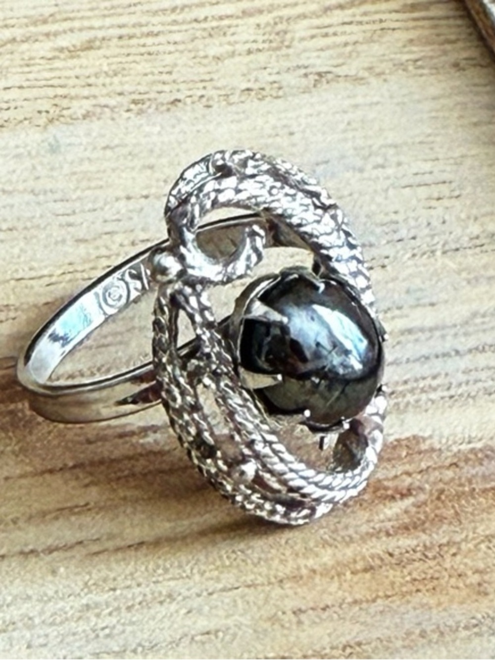 Vintage 1971 Sarah Coventry Ebb Tide Hematite Cabochon Ring Adjustable Signed - Picture 8 of 11